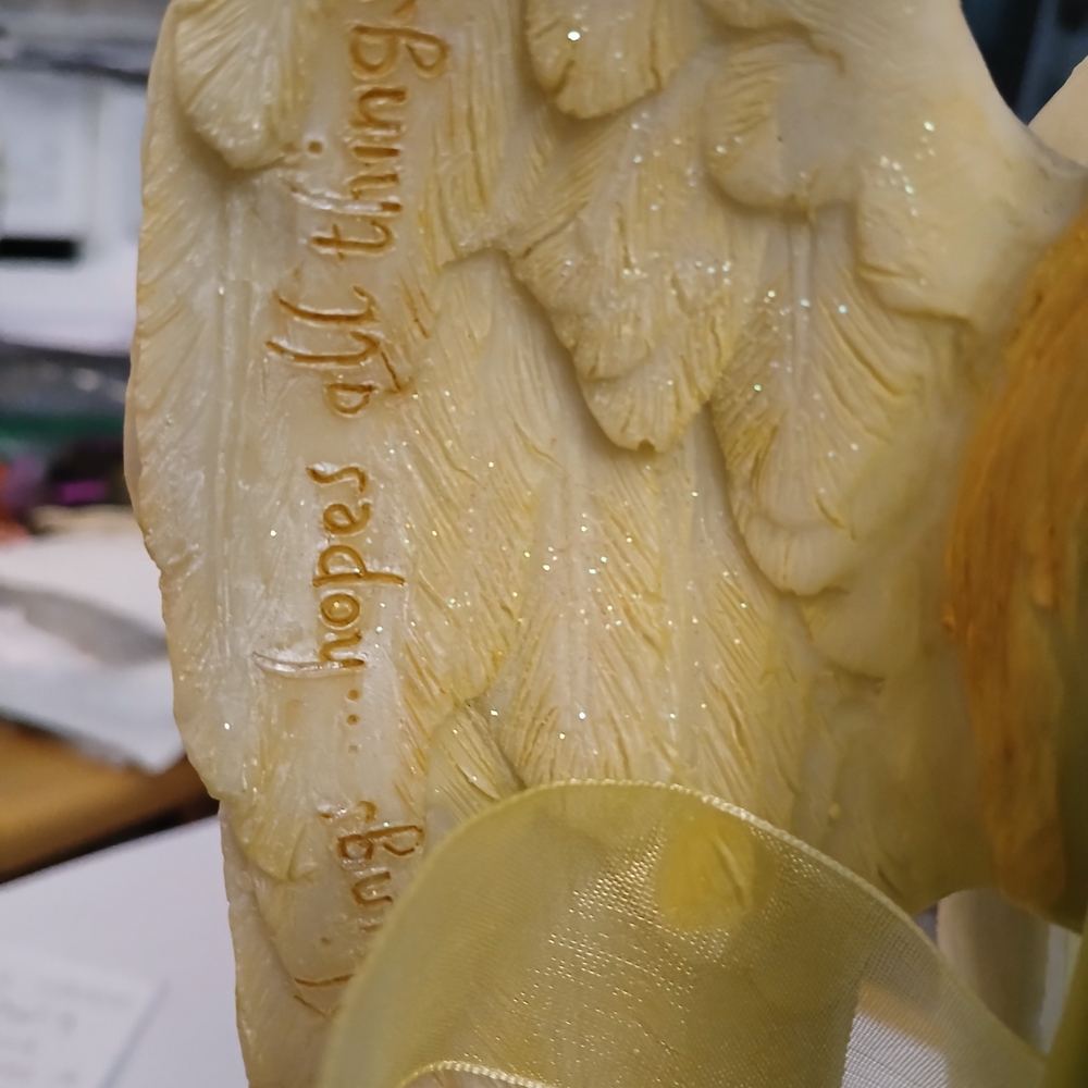 Elegant Angel Figurine with Dove - Picture 5 of 5